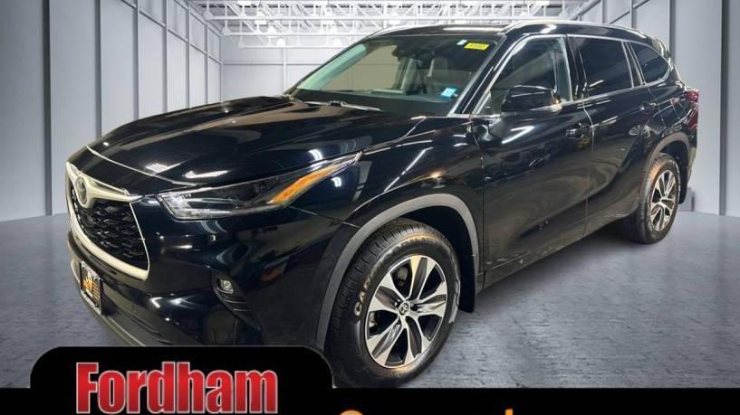 TOYOTA HIGHLANDER 2021 5TDGZRBH6MS072738 image