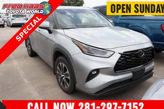 TOYOTA HIGHLANDER 2021 5TDGZRBH6MS156574 image