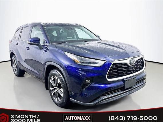 TOYOTA HIGHLANDER 2021 5TDGZRBH2MS066645 image