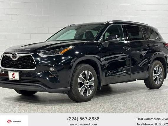 TOYOTA HIGHLANDER 2021 5TDGZRBH2MS557233 image