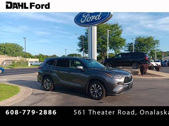 TOYOTA HIGHLANDER 2021 5TDGZRBH1MS120002 image