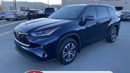 TOYOTA HIGHLANDER 2021 5TDGZRBH1MS526622 image