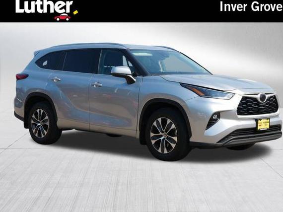 TOYOTA HIGHLANDER 2021 5TDGZRBH2MS072493 image