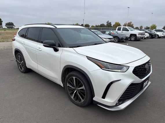 TOYOTA HIGHLANDER 2021 5TDLZRAH9MS034064 image