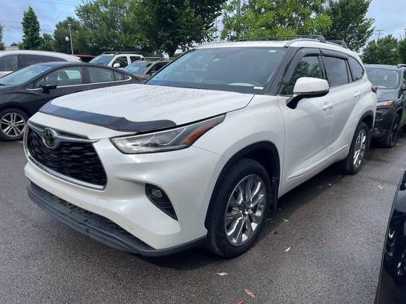 TOYOTA HIGHLANDER 2021 5TDDZRBH3MS139735 image