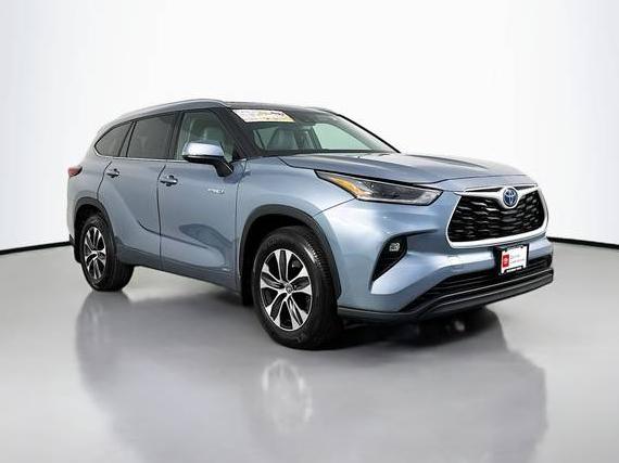 TOYOTA HIGHLANDER 2021 5TDGBRCH0MS042587 image
