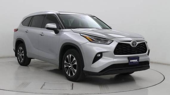 TOYOTA HIGHLANDER 2021 5TDHZRBH4MS153161 image