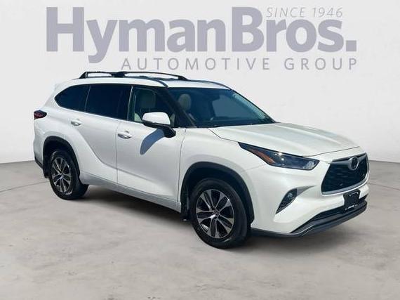 TOYOTA HIGHLANDER 2021 5TDGZRBH7MS531579 image