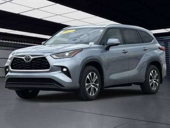 TOYOTA HIGHLANDER 2021 5TDGZRBH1MS097076 image