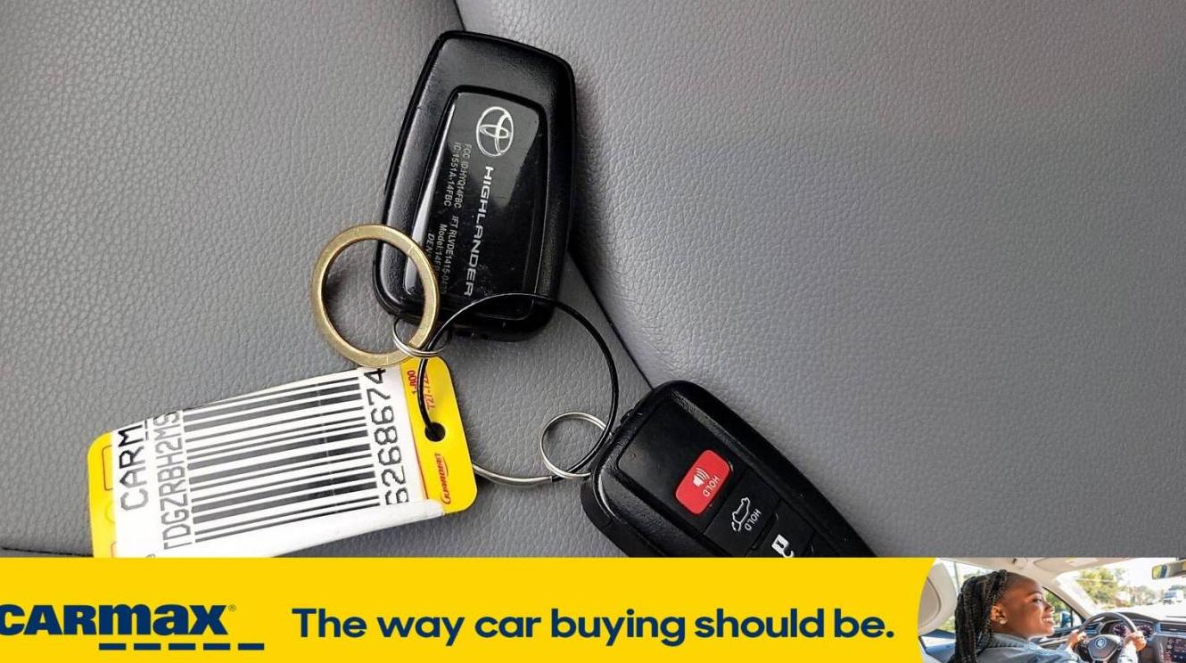 TOYOTA HIGHLANDER 2021 5TDGZRBH2MS080058 image