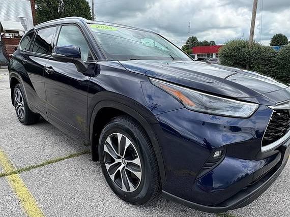 TOYOTA HIGHLANDER 2021 5TDGZRBH1MS102499 image