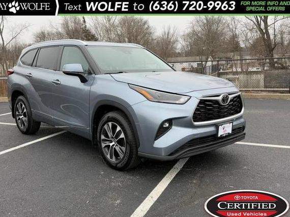TOYOTA HIGHLANDER 2021 5TDGBRCHXMS056917 image