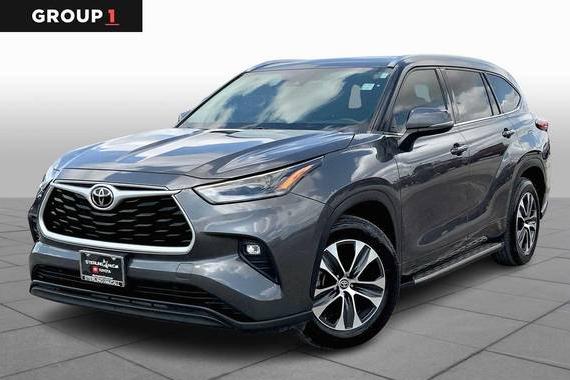 TOYOTA HIGHLANDER 2021 5TDGZRAH1MS528601 image