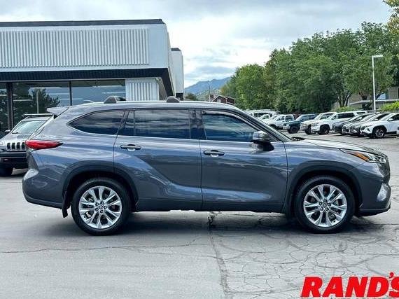 TOYOTA HIGHLANDER 2021 5TDDZRBH3MS112390 image