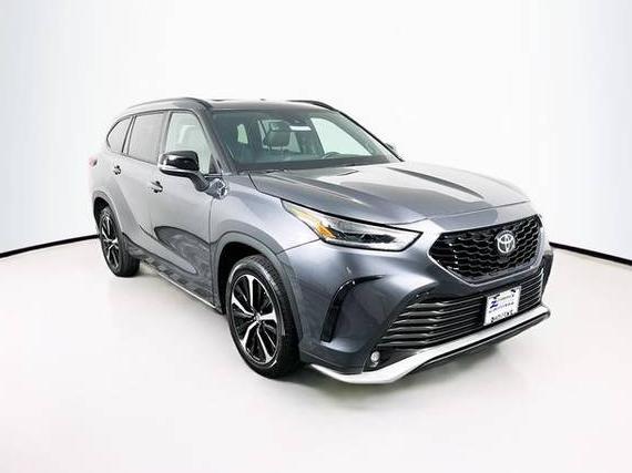 TOYOTA HIGHLANDER 2021 5TDJZRBH6MS060160 image