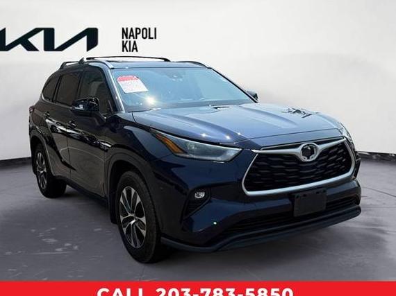 TOYOTA HIGHLANDER 2021 5TDGZRBH7MS112101 image
