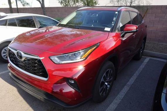 TOYOTA HIGHLANDER 2021 5TDHZRBH7MS157768 image
