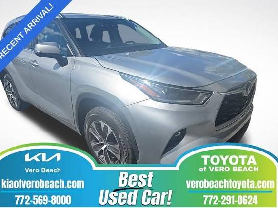TOYOTA HIGHLANDER 2021 5TDHZRAH0MS082638 image