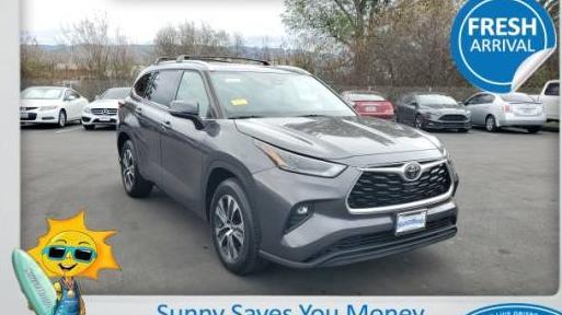 TOYOTA HIGHLANDER 2021 5TDGZRAH2MS046588 image