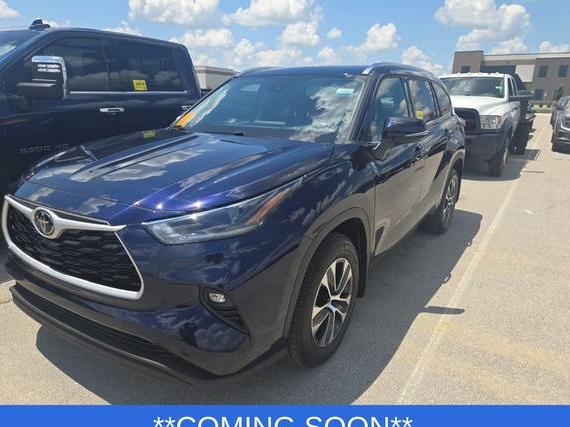 TOYOTA HIGHLANDER 2021 5TDGZRBH8MS554479 image
