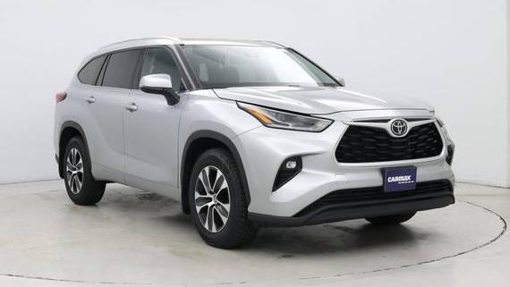 TOYOTA HIGHLANDER 2021 5TDHZRBH0MS136504 image