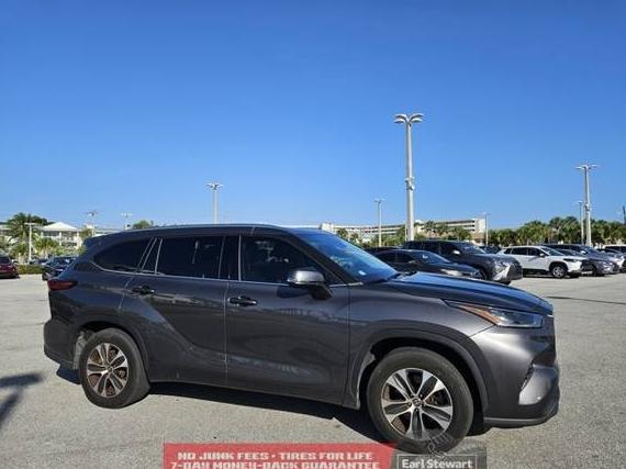 TOYOTA HIGHLANDER 2021 5TDGZRAH7MS524035 image