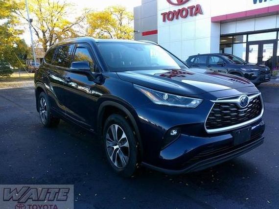 TOYOTA HIGHLANDER 2021 5TDGBRCH7MS066952 image TOYOTA HIGHLANDER 2021 5TDGBRCH7MS066952 image