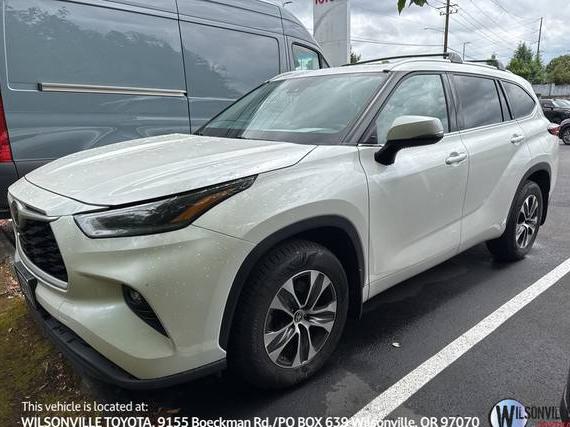 TOYOTA HIGHLANDER 2021 5TDGZRBH2MS549312 image
