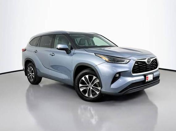TOYOTA HIGHLANDER 2021 5TDGZRBH1MS071559 image
