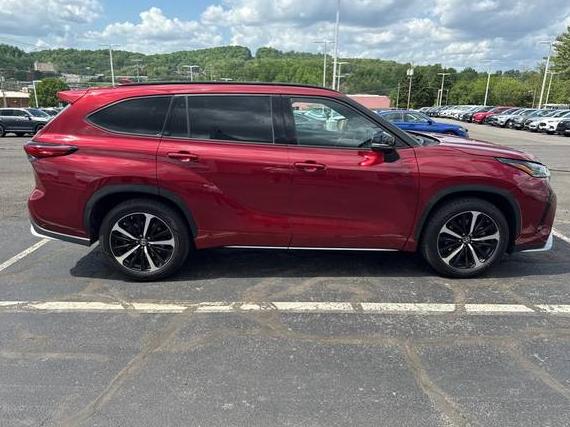 TOYOTA HIGHLANDER 2021 5TDJZRBH3MS107287 image