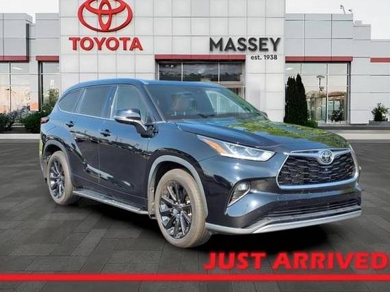 TOYOTA HIGHLANDER 2021 5TDFZRBH3MS156267 image