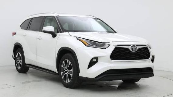 TOYOTA HIGHLANDER 2021 5TDGZRAH8MS047017 image