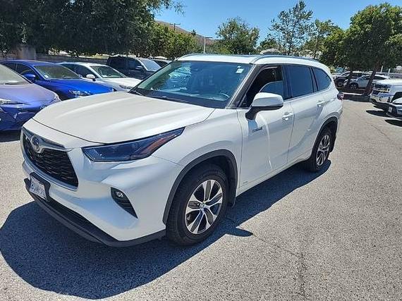 TOYOTA HIGHLANDER 2021 5TDHBRCH3MS516746 image