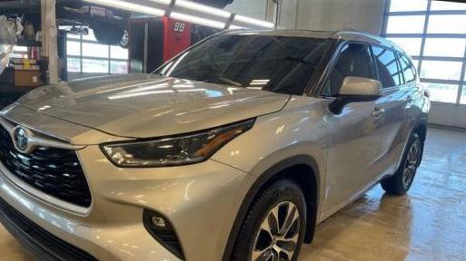 TOYOTA HIGHLANDER 2021 5TDGZRBH1MS128925 image