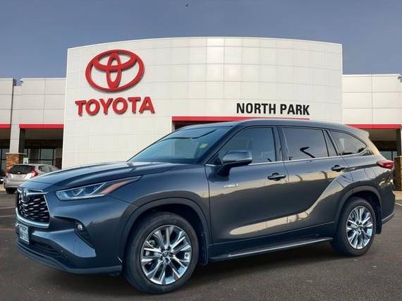 TOYOTA HIGHLANDER 2021 5TDYARAH3MS505221 image
