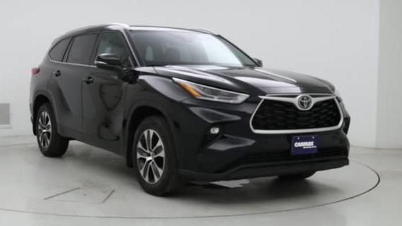 TOYOTA HIGHLANDER 2021 5TDGZRBH6MS542704 image