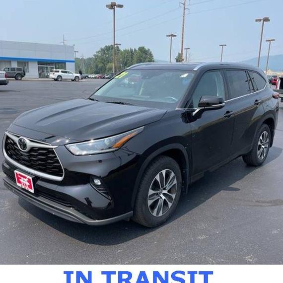 TOYOTA HIGHLANDER 2021 5TDGZRBH9MS112973 image