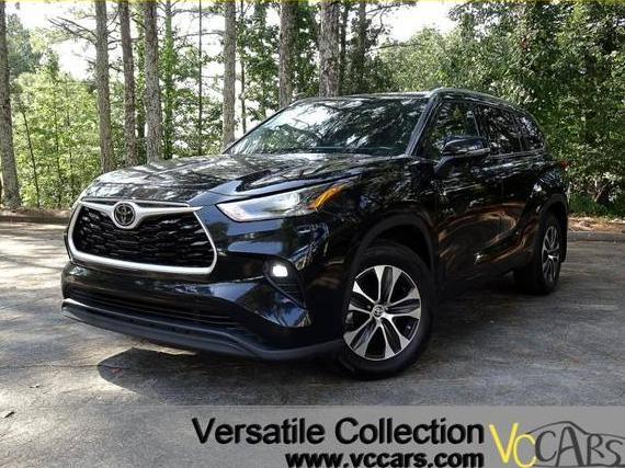 TOYOTA HIGHLANDER 2021 5TDHZRBH3MS523323 image