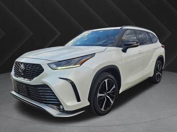 TOYOTA HIGHLANDER 2021 5TDLZRBH1MS061015 image TOYOTA HIGHLANDER 2021 5TDLZRBH1MS061015 image