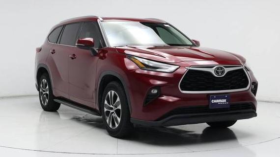 TOYOTA HIGHLANDER 2021 5TDGZRAH8MS063069 image