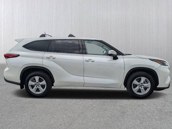 TOYOTA HIGHLANDER 2021 5TDZZRAH5MS072840 image