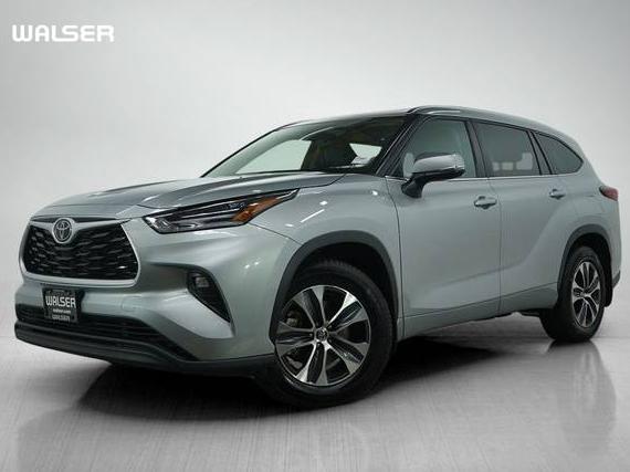 TOYOTA HIGHLANDER 2021 5TDGZRBH6MS146644 image