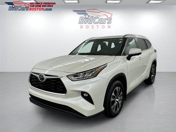 TOYOTA HIGHLANDER 2021 5TDGZRBH8MS530859 image