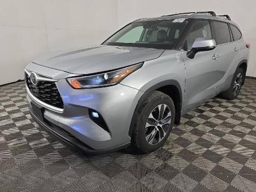 TOYOTA HIGHLANDER 2021 5TDGZRBH9MS160828 image