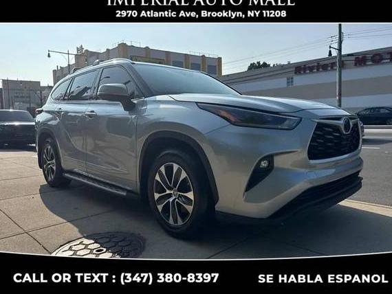 TOYOTA HIGHLANDER 2021 5TDGZRAH9MS065381 image