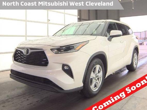 TOYOTA HIGHLANDER 2021 5TDZZRAHXMS529674 image