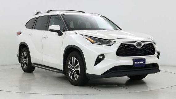 TOYOTA HIGHLANDER 2021 5TDGZRBH2MS120445 image
