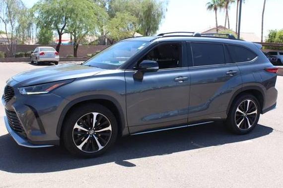 TOYOTA HIGHLANDER 2021 5TDJZRAH2MS034379 image