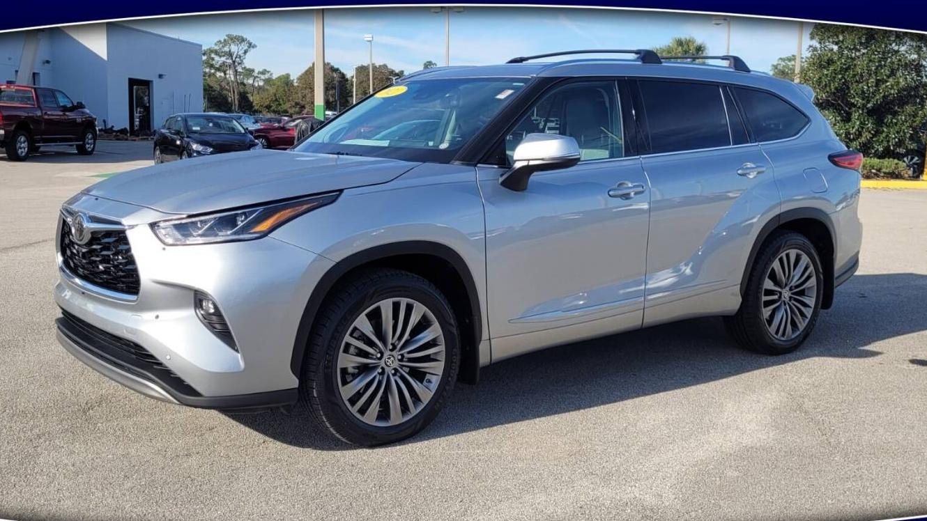 TOYOTA HIGHLANDER 2021 5TDFZRBHXMS109334 image