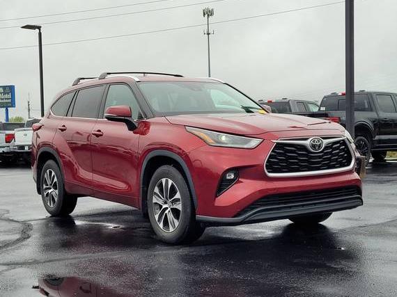 TOYOTA HIGHLANDER 2021 5TDHZRBH3MS527467 image TOYOTA HIGHLANDER 2021 5TDHZRBH3MS527467 image